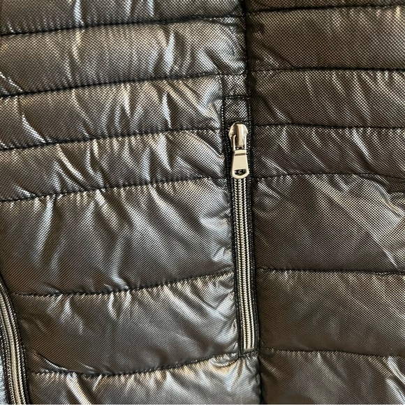 Puffer Jacket Women’s Lightweight Hooded Zip up Size Small in Silver Gray - Picture 4 of 11
